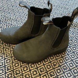 Blundstone Originals High Top Boots.